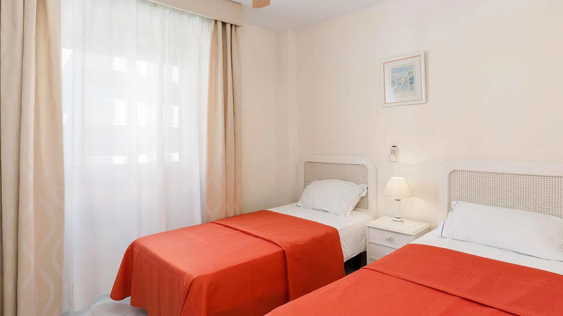 Crown Resorts Club Caronte Mijas 3*,