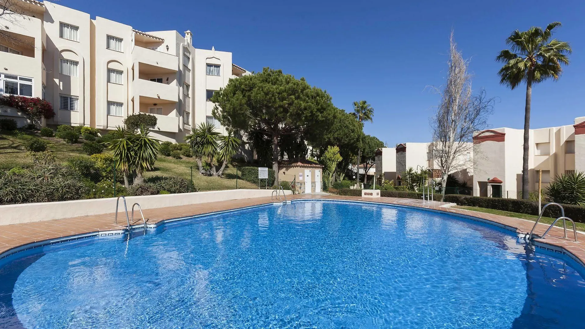 Crown Resorts Club Caronte Mijas Aparthotel