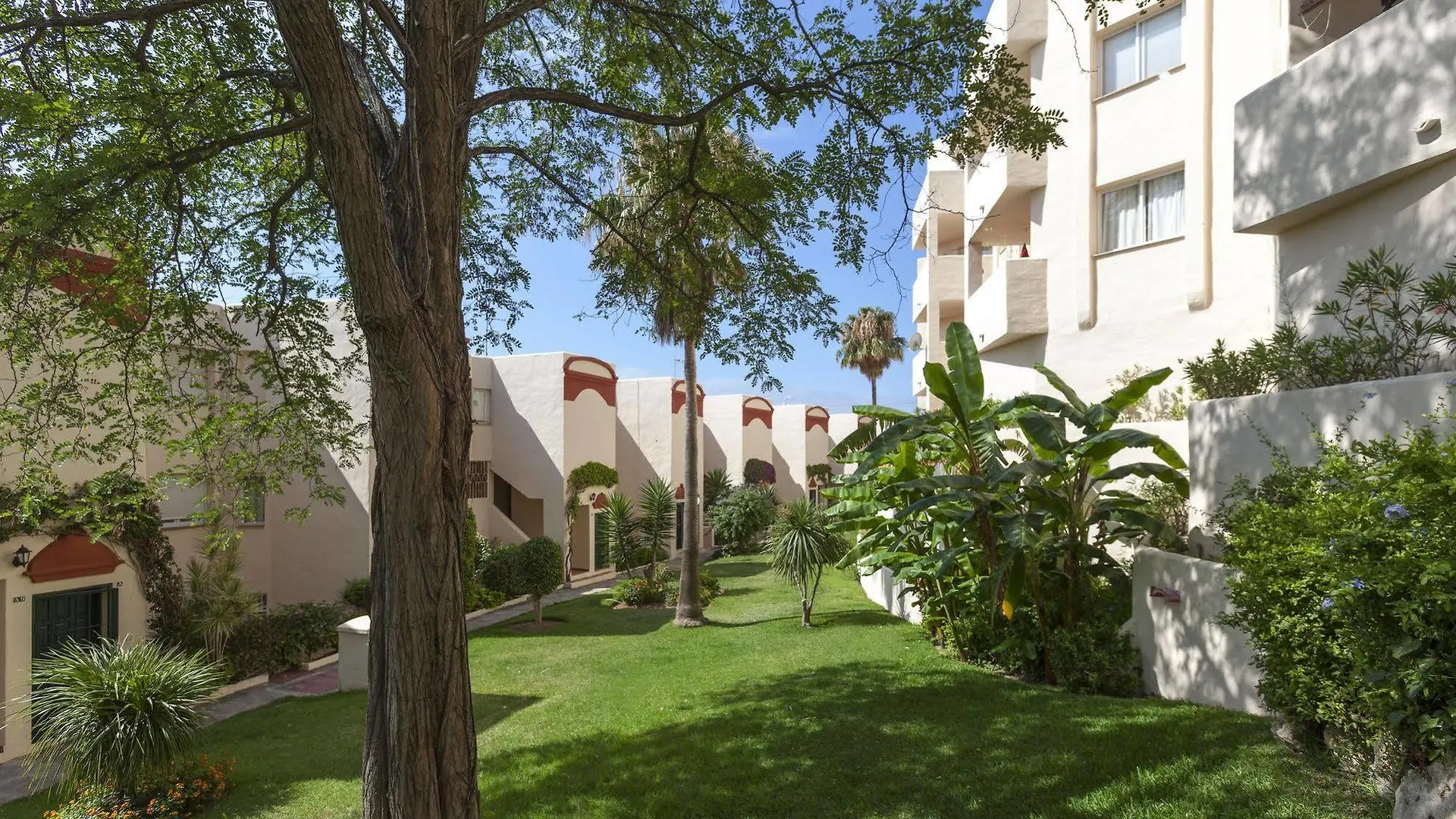 Aparthotel Crown Resorts Club Caronte Mijas