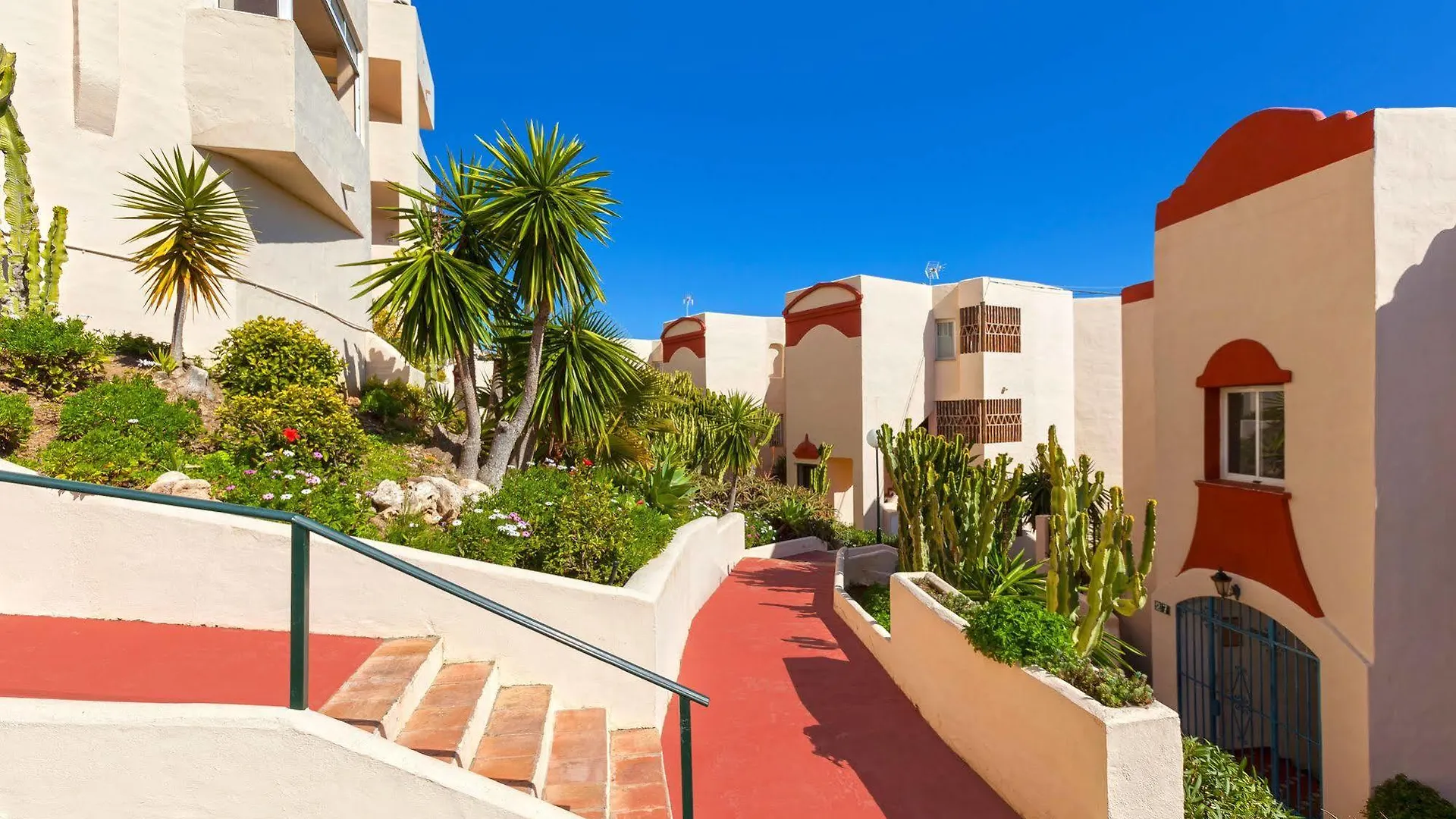 *** Apart-hotel Crown Resorts Club Caronte Mijas Espanha